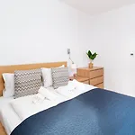Apartment Good Time - 11 Listopada 31a - Pine *
