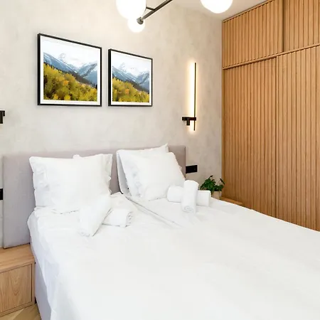 Good Time - 11 Listopada 31a - Pine 公寓 *